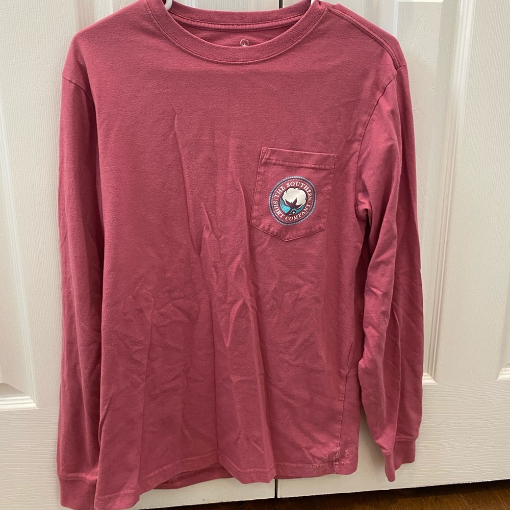 Southern shirt in a dark pink/purple size small. Great fit.